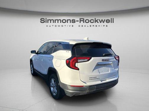 2022 GMC Terrain SLE