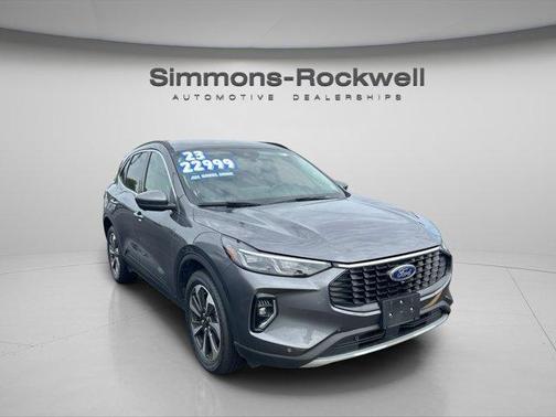 2023 Ford Escape Platinum