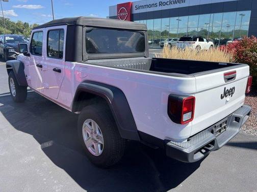 2020 Jeep Gladiator Sport