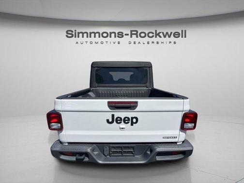 2020 Jeep Gladiator Sport