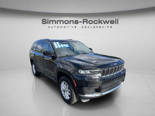 2023 Jeep Grand Cherokee L Laredo