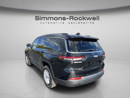 2023 Jeep Grand Cherokee L Laredo