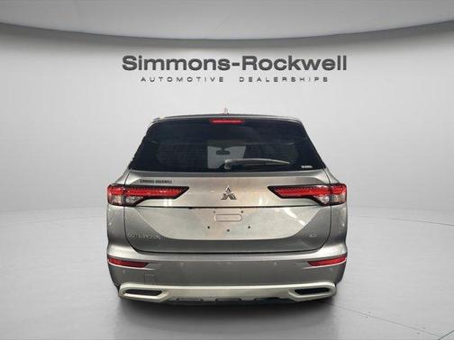 2022 Mitsubishi Outlander 