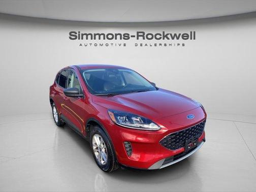 2022 Ford Escape SE