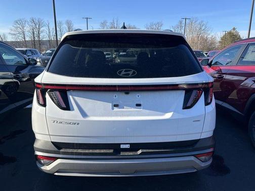 2026 Hyundai TUCSON SEL Premium