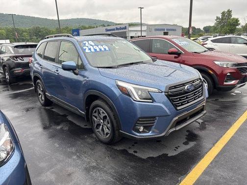 2024 Subaru Forester Premium