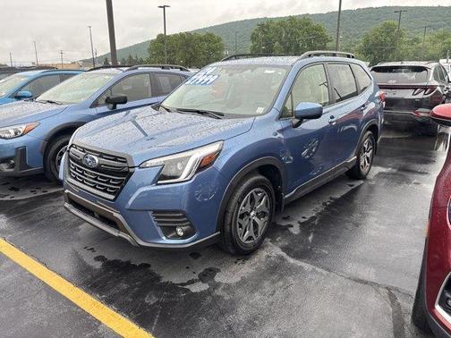 2024 Subaru Forester Premium