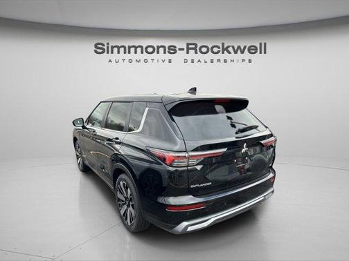 2025 Mitsubishi Outlander