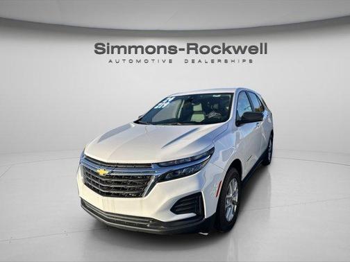2024 Chevrolet Equinox LS