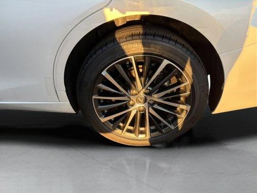 2024 Lexus ES 250 Luxury