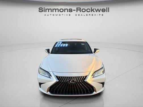 2024 Lexus ES 250 Luxury