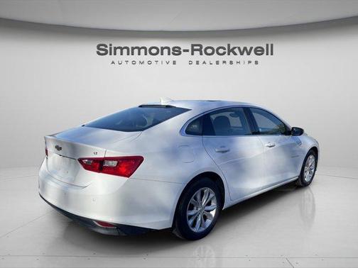 2024 Chevrolet Malibu LT