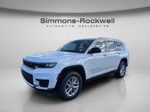 2022 Jeep Grand Cherokee L Laredo