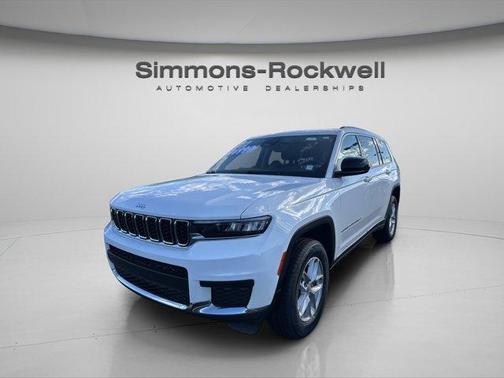 2022 Jeep Grand Cherokee L Laredo