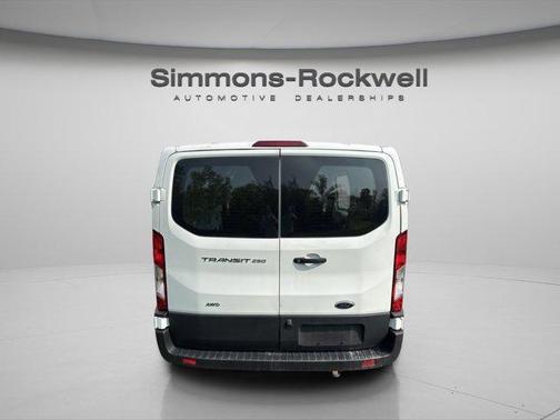 2023 Ford Transit-250 T250