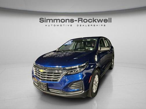 2022 Chevrolet Equinox LS
