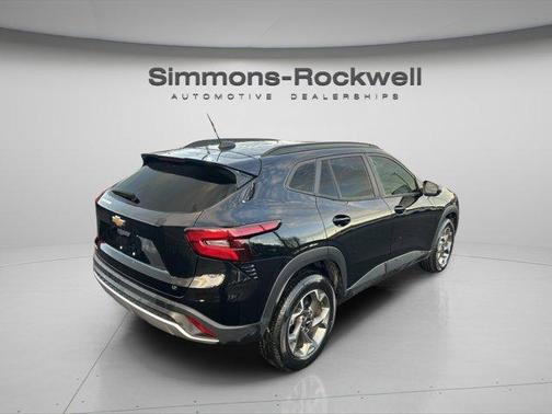 2024 Chevrolet Trax LT