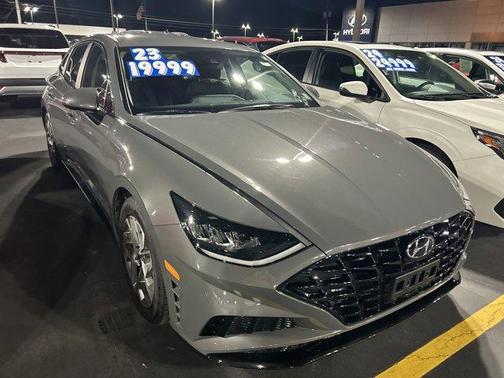 2023 Hyundai SONATA SEL