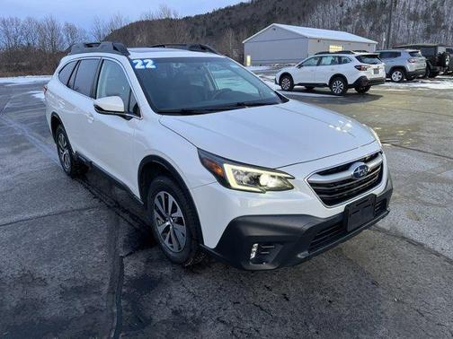 2022 Subaru Outback Premium