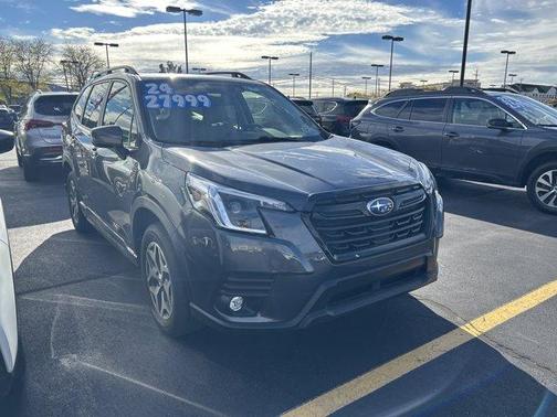 2024 Subaru Forester Premium