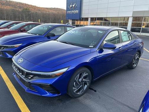 2025 Hyundai ELANTRA SEL Convenience