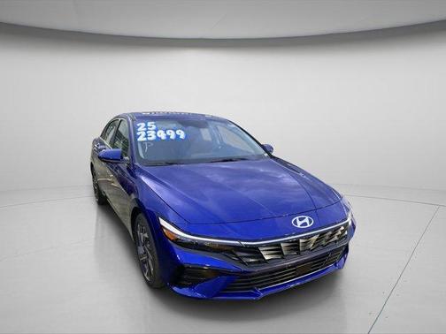 2025 Hyundai ELANTRA SEL Convenience