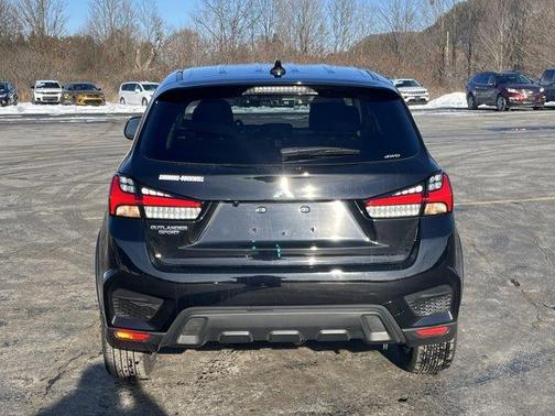 2025 Mitsubishi Outlander Sport ES