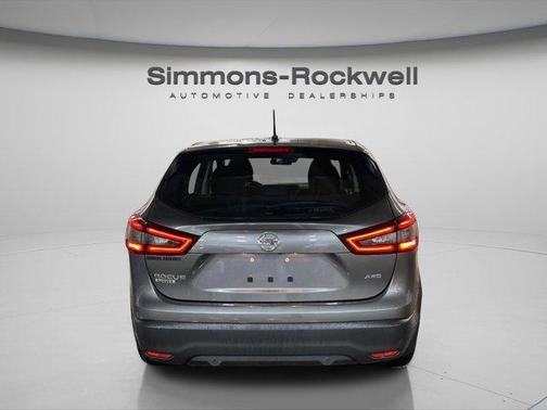 2022 Nissan Rogue Sport S