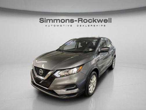 2022 Nissan Rogue Sport S