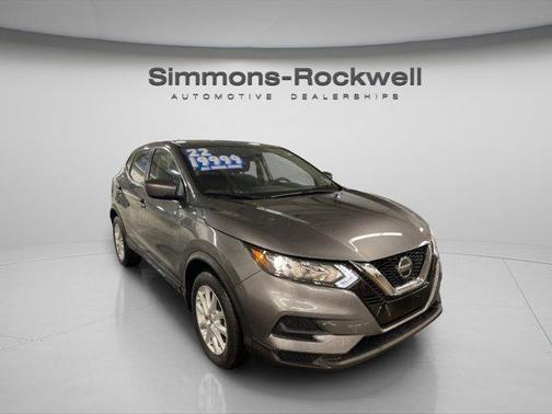 2022 Nissan Rogue Sport S