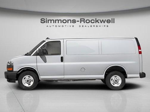 2023 GMC Savana 2500 Work Van