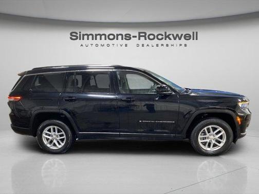 2022 Jeep Grand Cherokee L Laredo