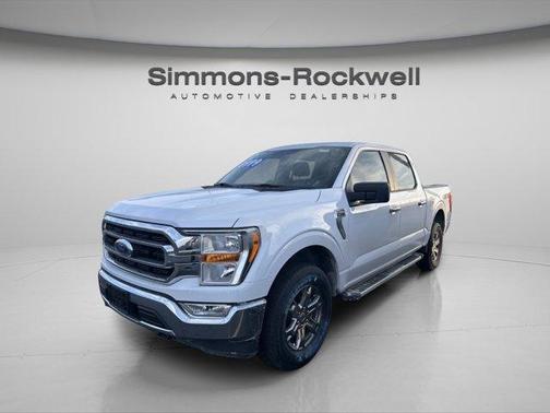 White 2022 Ford F-150 XLT