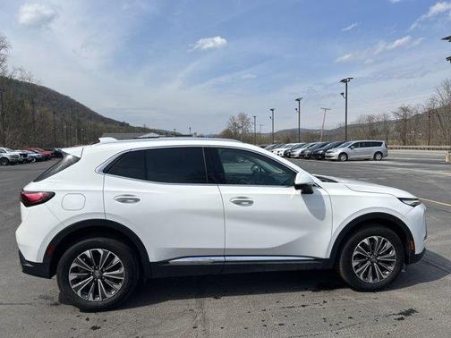 2024 Buick Envision Preferred