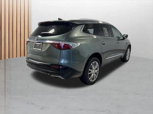 2022 Buick Enclave AWD Premium
