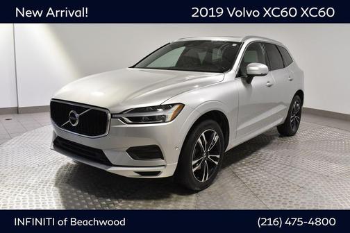 2019 Volvo XC60 T5 Momentum