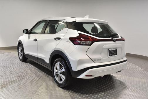 2021 Nissan Kicks S