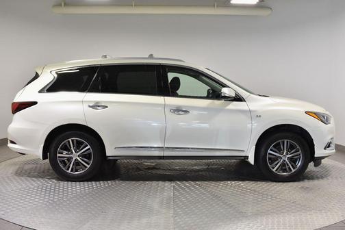 2018 INFINITI QX60 Base