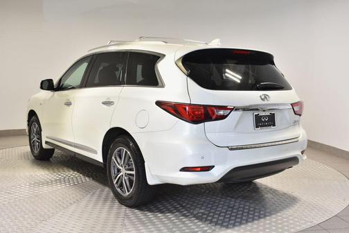 2018 INFINITI QX60 Base