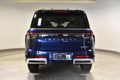 2025 INFINITI QX80 SENSORY AWD