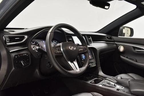 2025 INFINITI QX55 ESSENTIAL