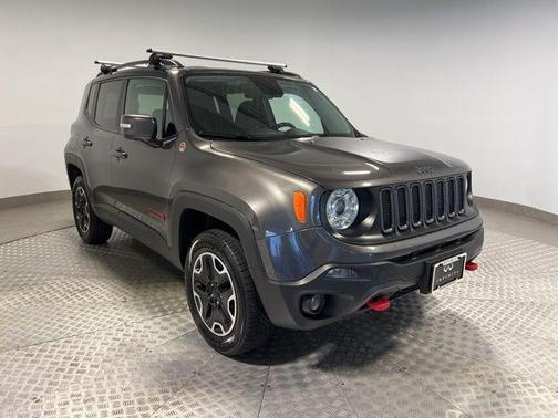 2017 Jeep Renegade Trailhawk