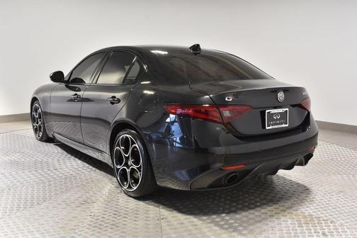 2022 Alfa Romeo Giulia Veloce