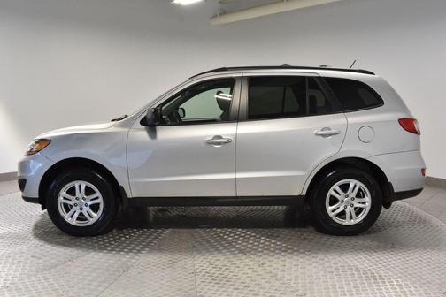 2011 Hyundai SANTA FE GLS