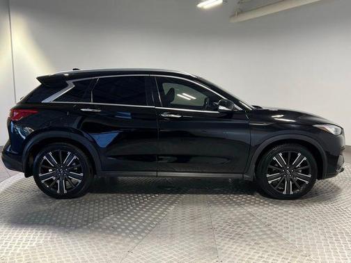 2021 INFINITI QX50 LUXE AWD