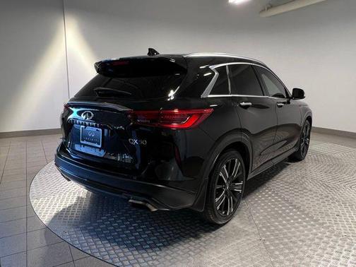 2021 INFINITI QX50 LUXE AWD