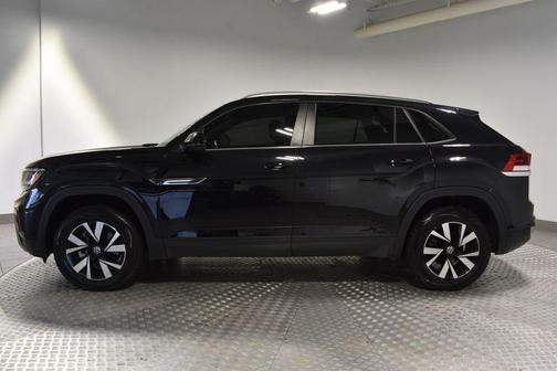 2022 Volkswagen Atlas Cross Sport 2.0T SE
