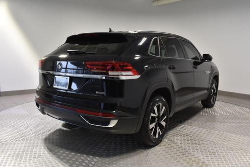 2022 Volkswagen Atlas Cross Sport 2.0T SE