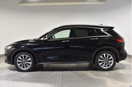2022 INFINITI QX50 LUXE AWD