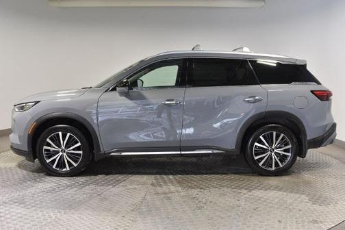 2025 INFINITI QX60 SENSORY